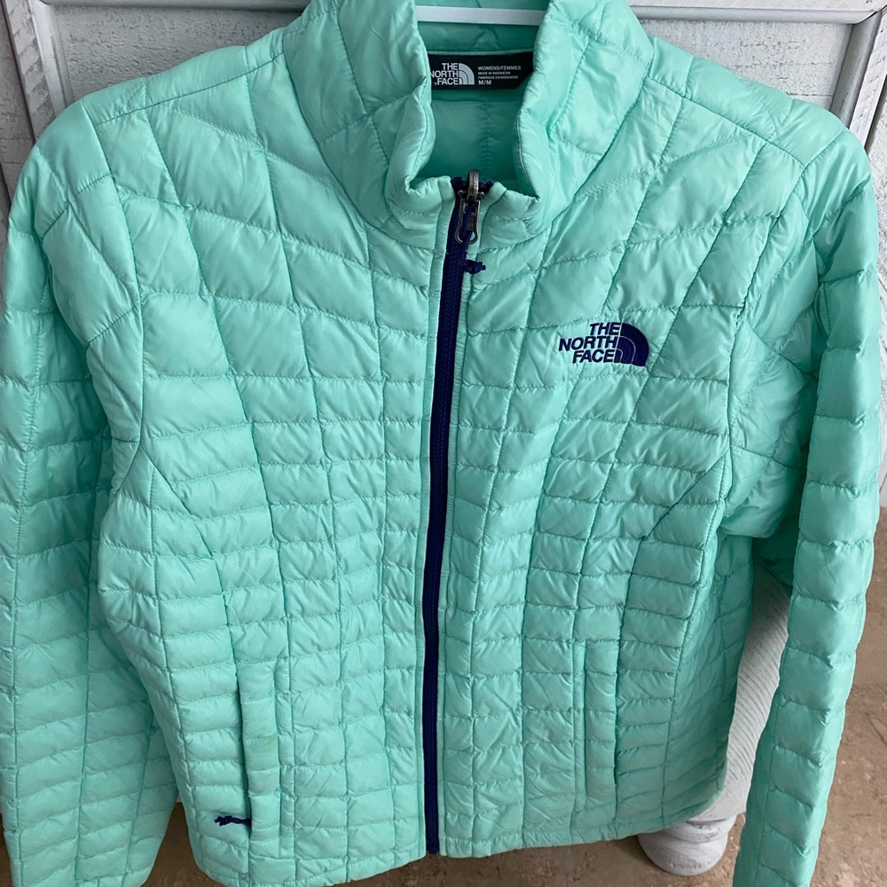 Women’s Northface Jacket